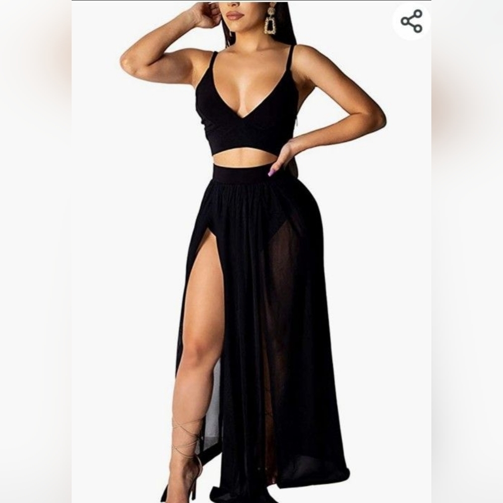 Black skirt set